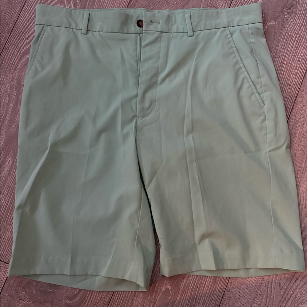 Greg Norman Collection Mint Green Flat Front Shorts